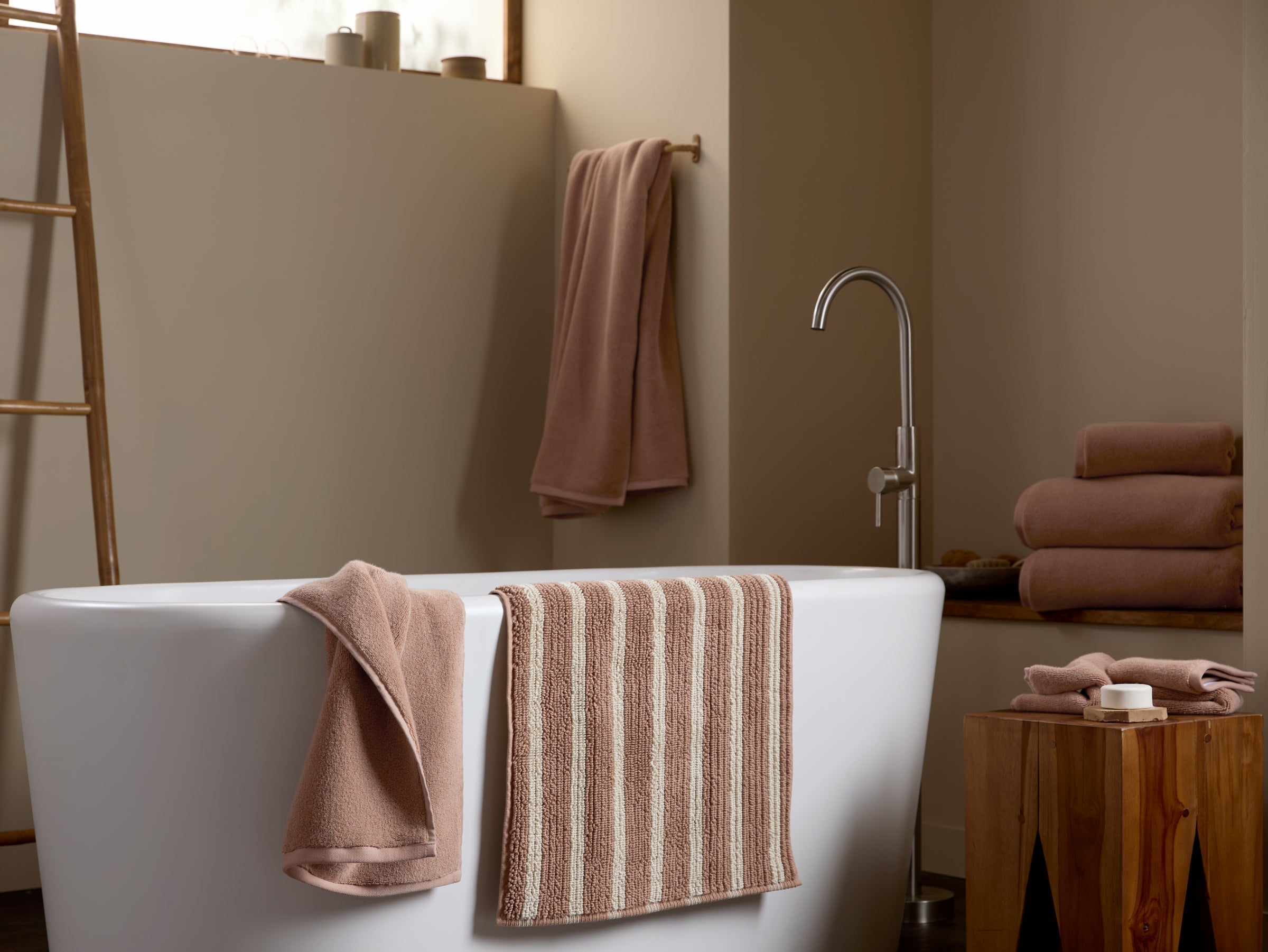 2+2 Organic Resort Stripe Bath Bundle -  Adobe with Butter