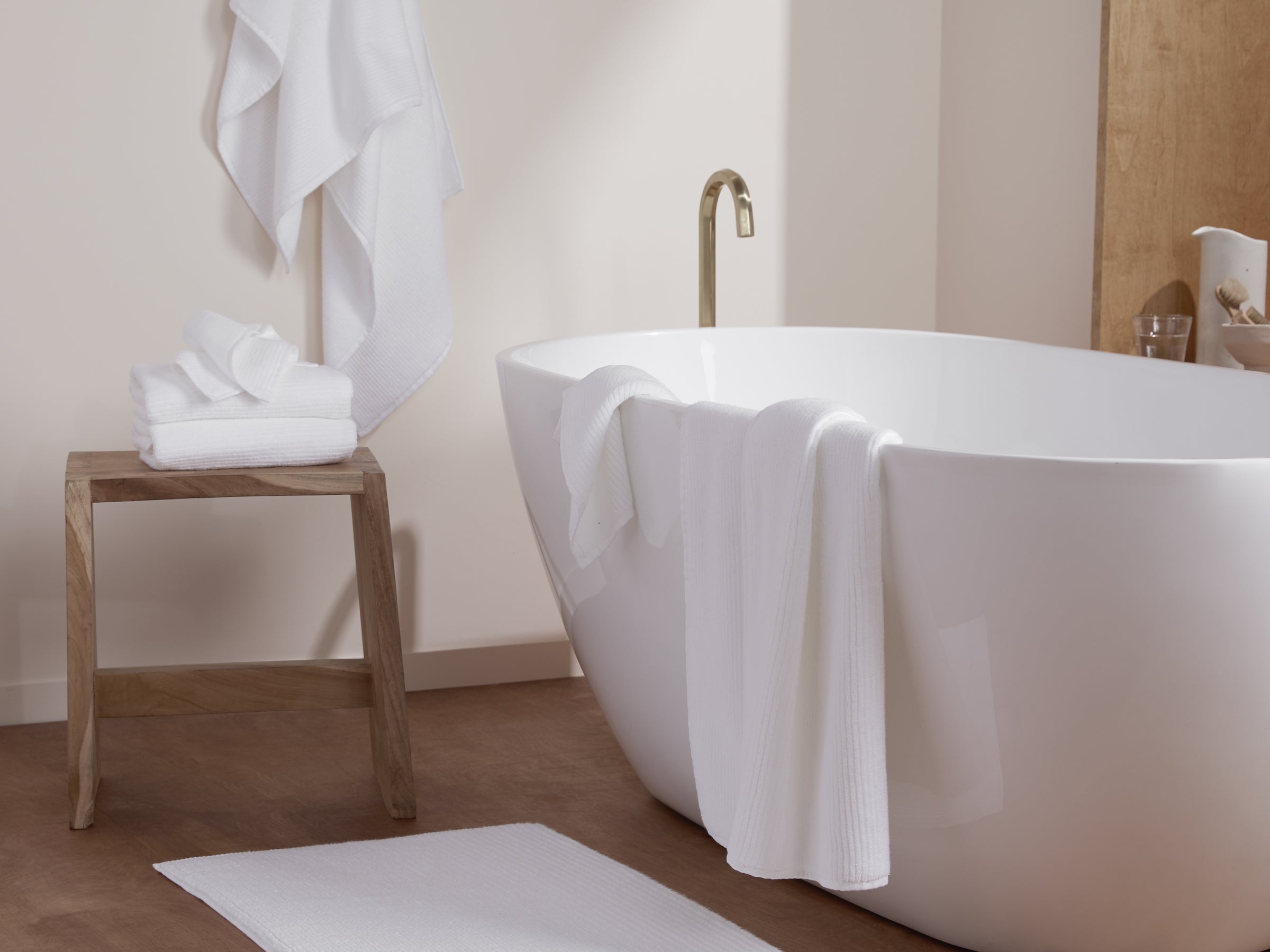 2+2 Soft Rib Bath Bundle - White